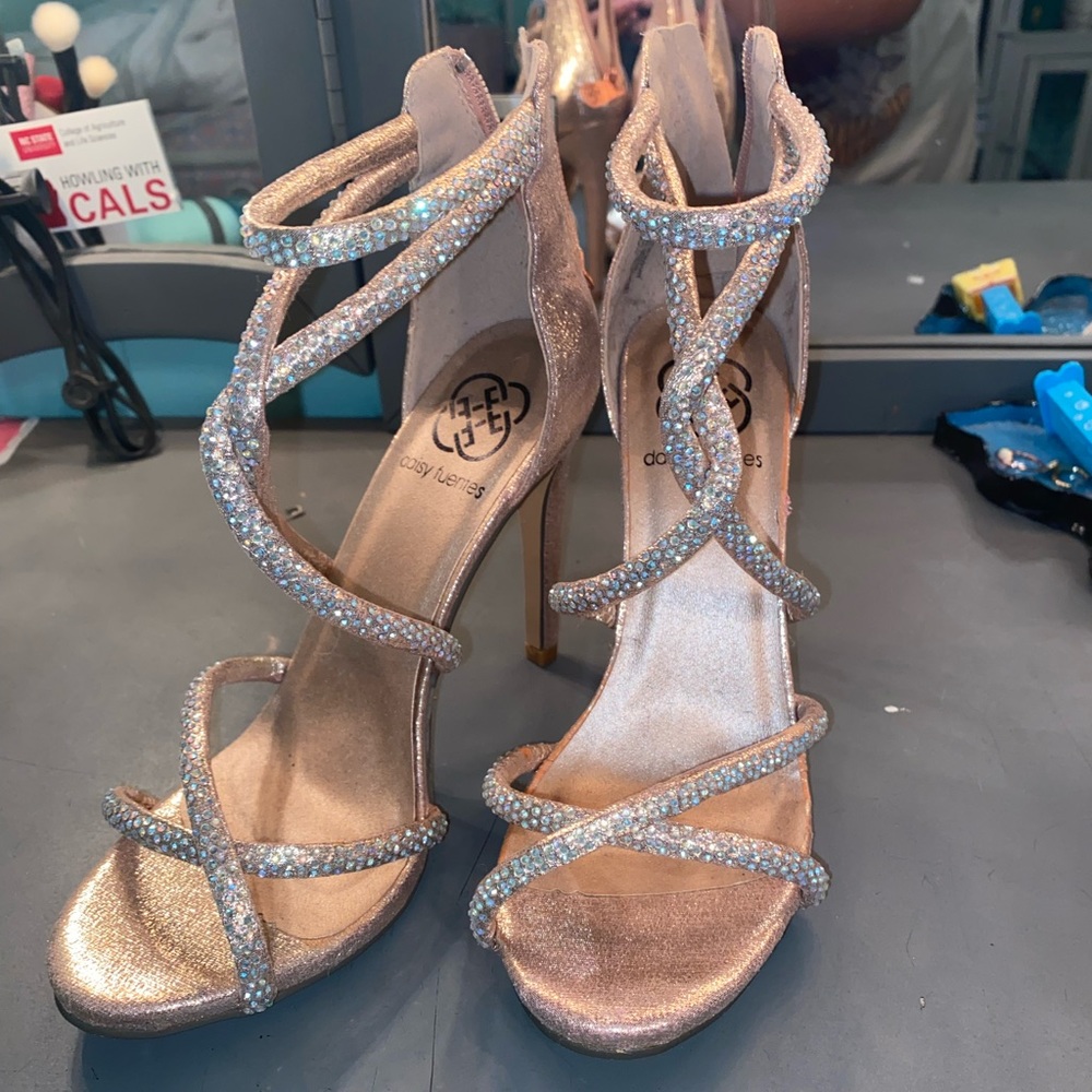 Daisy Fuentes Heels